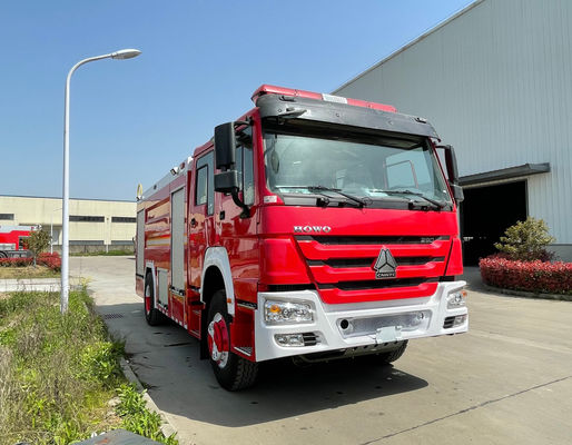 HOWO 8 TON Foam Fire Truck 228kw 6x4 For Fire Fighting Emergency Rescue