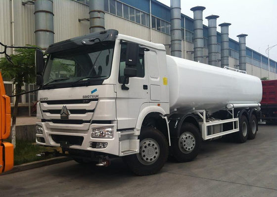 4X2 3360mm HOWO Water Tank Truck 5 Cubic 30 Tons Capacity White Color