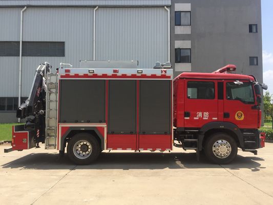 Diesel Type Heavy Rescue Fire Truck 6 Wheel 310HP With 5T Crane